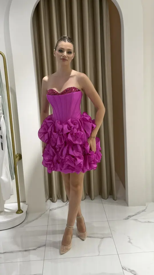 Göğüs Detaylı Taş İşlemeli Korse Mini Abiye